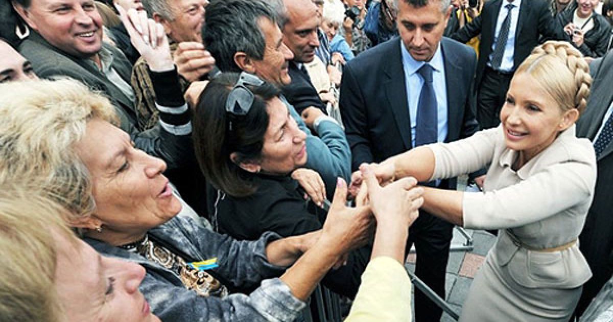 На мітинг опозиції біля ВР прибула лідер опозиційних сил Юлія Тимошенко / © AFP