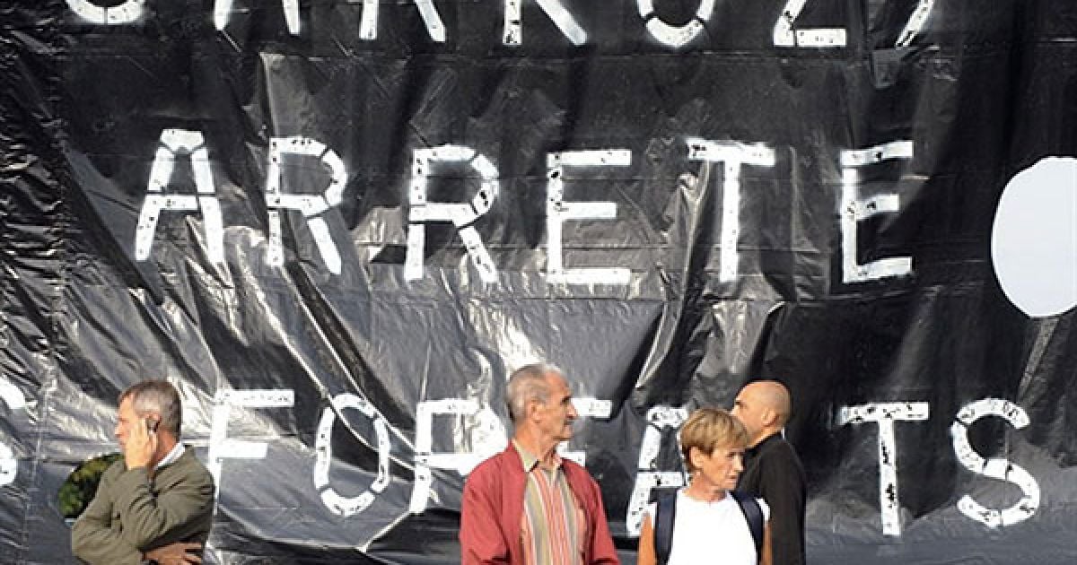 Тулуза. Франція піднялася на загальнонаціональну акцію протесту проти планів президента Ніколя Саркозі підвищити пенсійний вік з 60 до 62 років. / © AFP