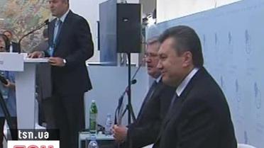 В Крыму открылся саммит Ялтинской европейской стратегии