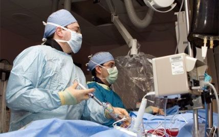 У Китаї хірурги пересадили пацієнту відразу 8 органів