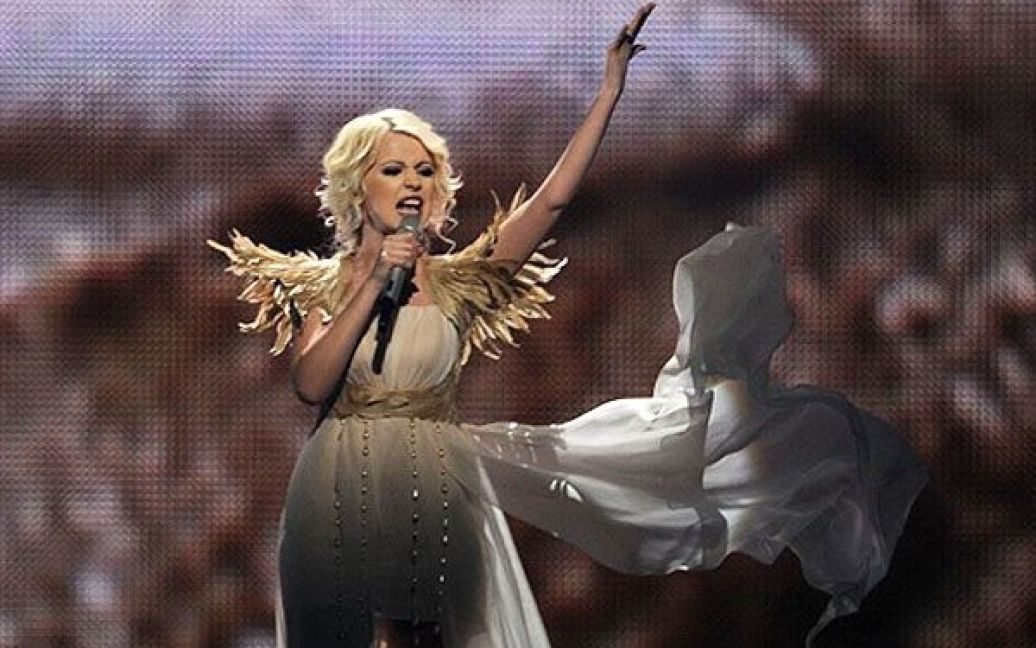 Українська співачка Міка Ньютон з піснею "Angel" вийшла у фінал пісенного конкурсу "Євробачення-2011". / © AFP