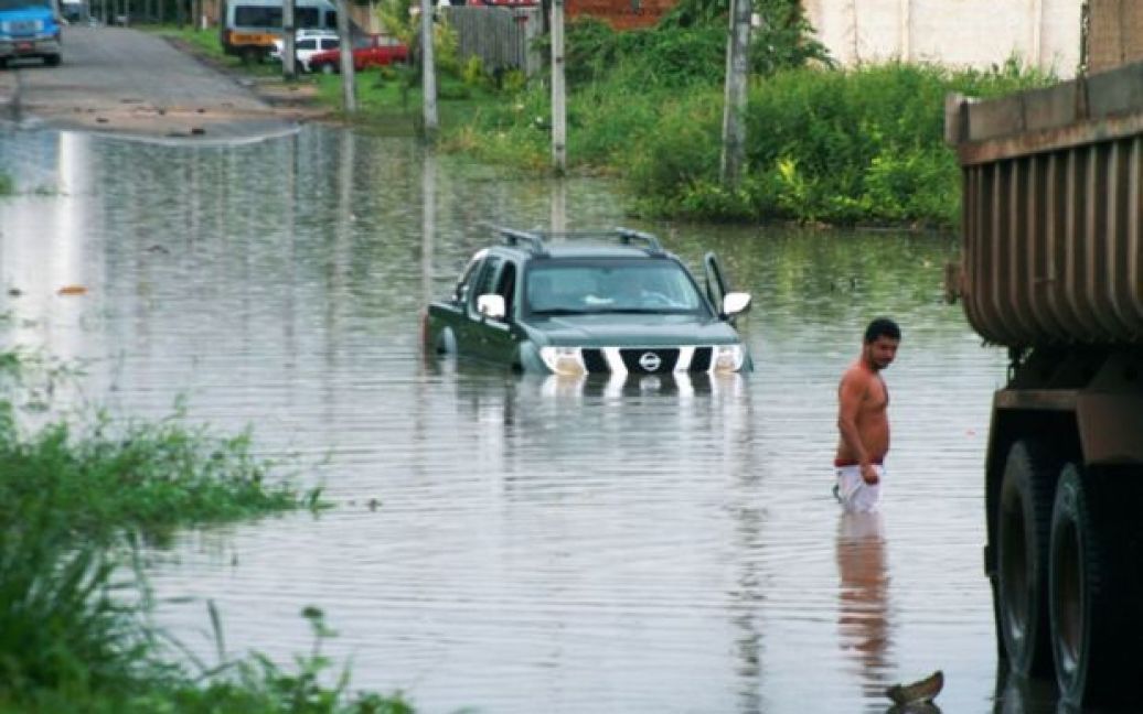 У бразильському штаті Рорайма повністю затопило щонайменше сім населених пунктів, десятки відрізані від зовнішнього світу. / © terra.com.br