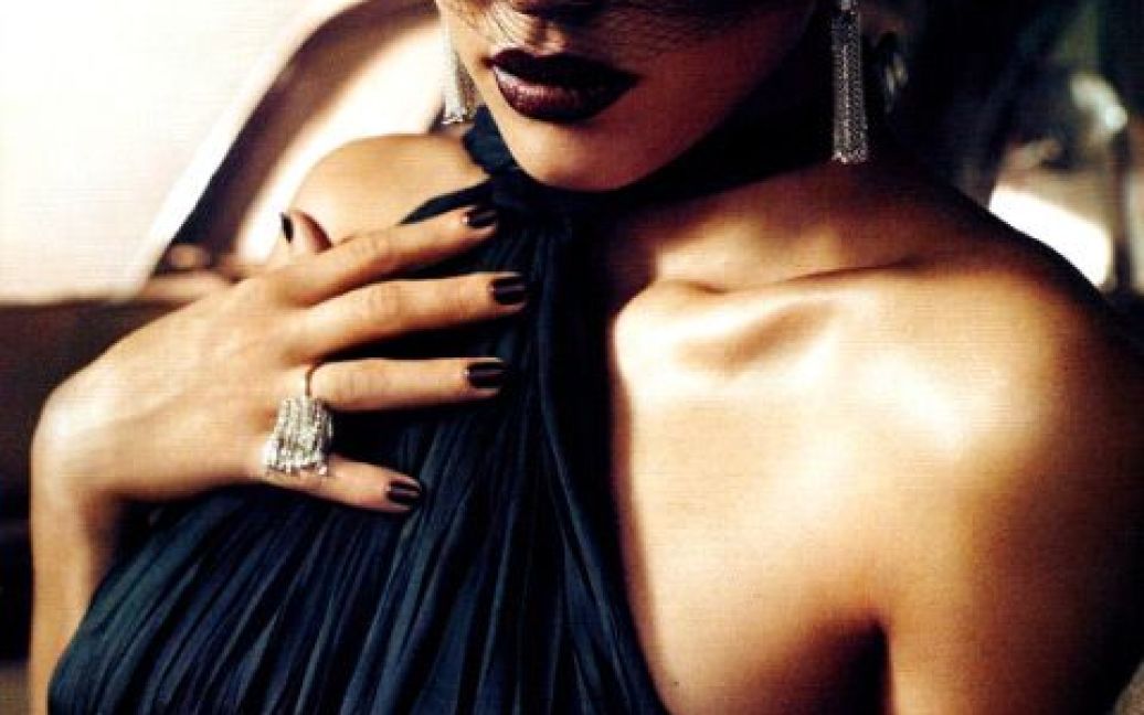 Джесіка Альба знялась для Vogue Italia / © 