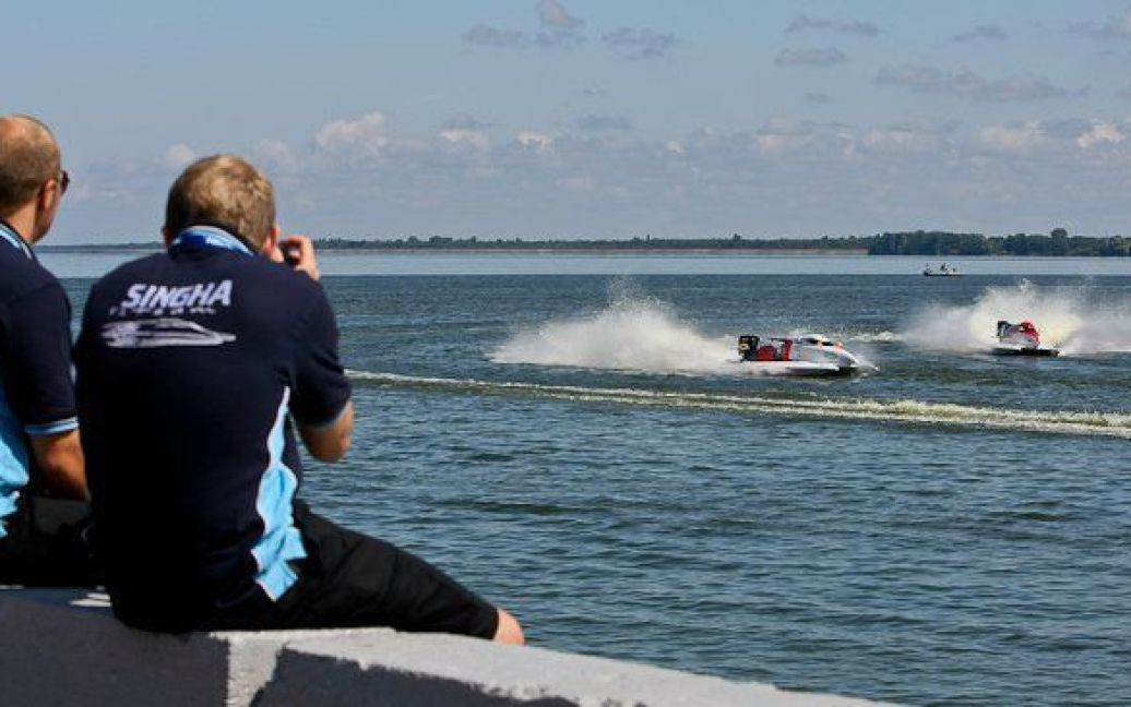З 29 по 31 липня на Київському водосховищі проходитиме перший в Україні етап Формули-1 на воді. / © Facebook