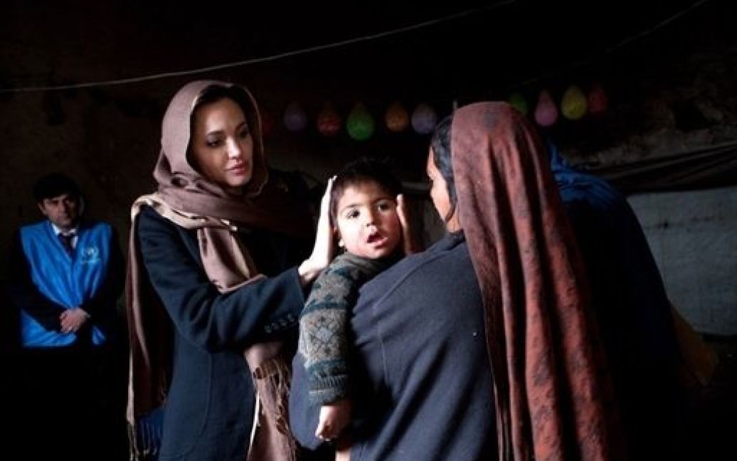 Анджеліна Джолі ледве не стала жертвою атаки біженців / © 