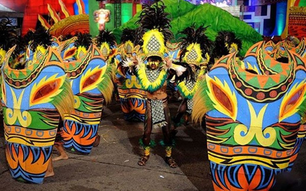 У столиці Філіппін Манілі відбувся фестиваль культур "Аліван", який щороку збирає представників усіх племен, що мешкають на архіпелазі. / © AFP