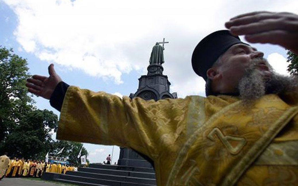 В Києві близько 10 тисяч віруючих взяли участь у хресній ході, організованій УПЦ КП з нагоди Дня хрещення України-Русі. / © УНІАН