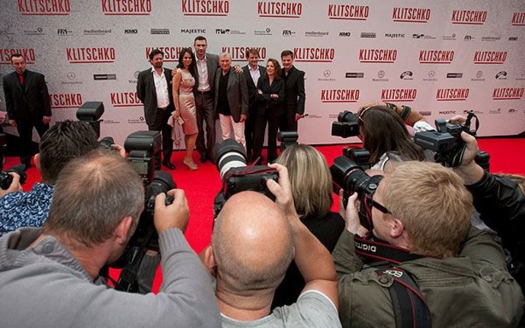 У німецькому місті Ессен презентували біографічний фільм "Кличко", який зняв режисер-документаліст Себастьян Денхардт. / © www.klitschko.com