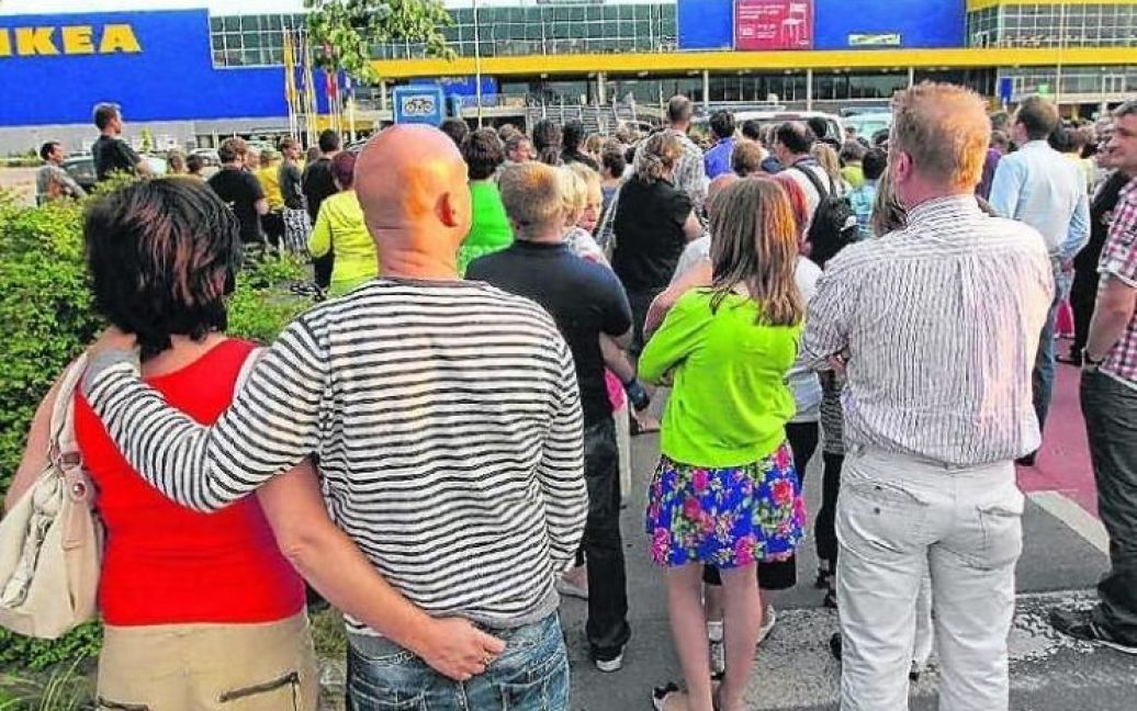 Супермаркети виробника меблів IKEA в Нідерландах, Бельгії і Франції постраждали від вибухів. / © www.standaard.be