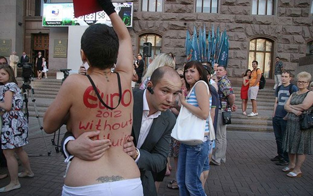 FEMEN закликав владу до жорсткіших заходів по боротьбі з секс-індустрією в Україні. / © Жіночий рух FEMEN