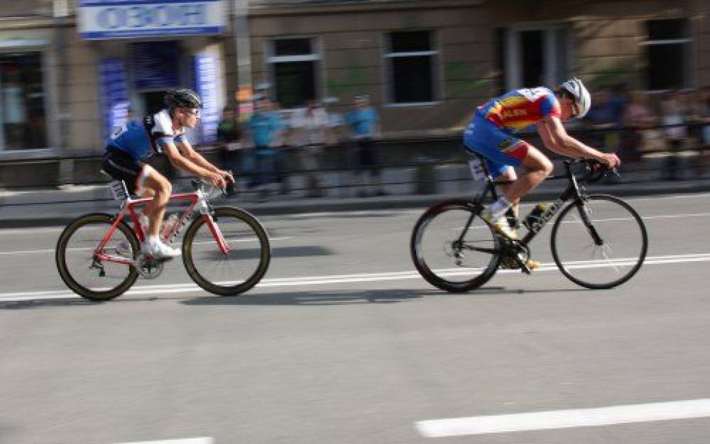 В Тернополі провели 55-ту міжнародну велогонку українсько-польської дружби / © УНІАН