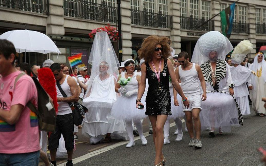 Щорічний гей-парад "Gay Pride 2011" в Лондоні зібрав більше мільйона глядачів. / © LJ moscowlondon