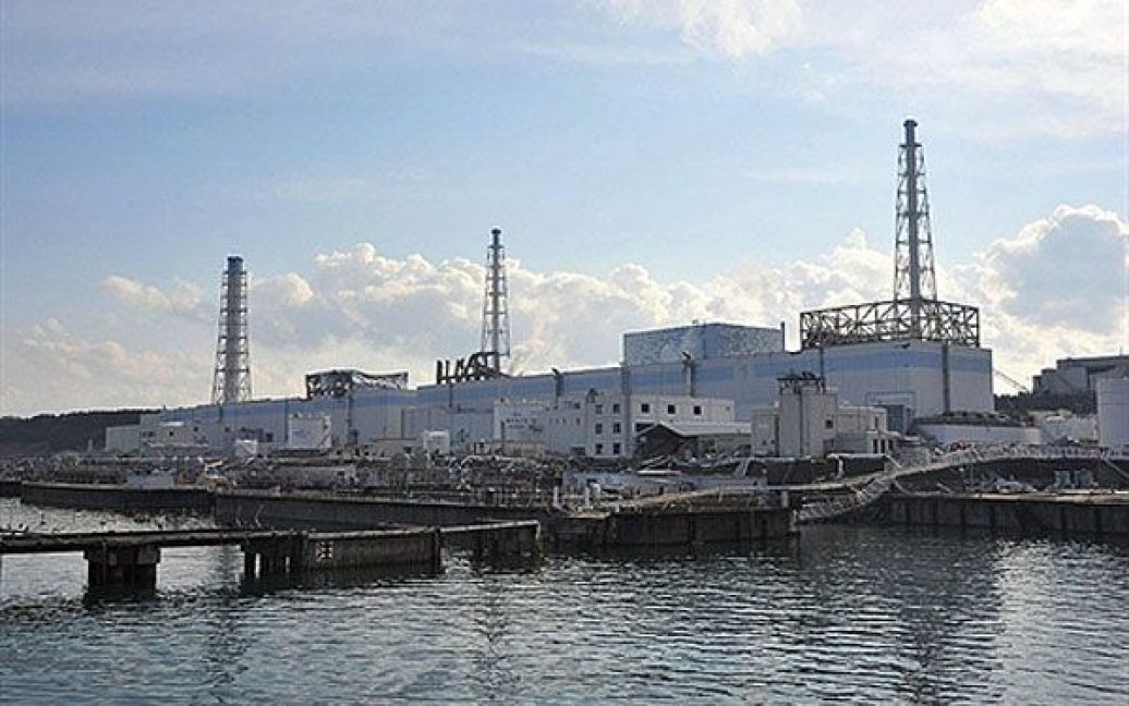 TEPCO скидає в Тихий океан 11,5 тис. тонн води, що містить радіоактивні частинки, щоб прискорити продовження робіт на станції. / © AFP