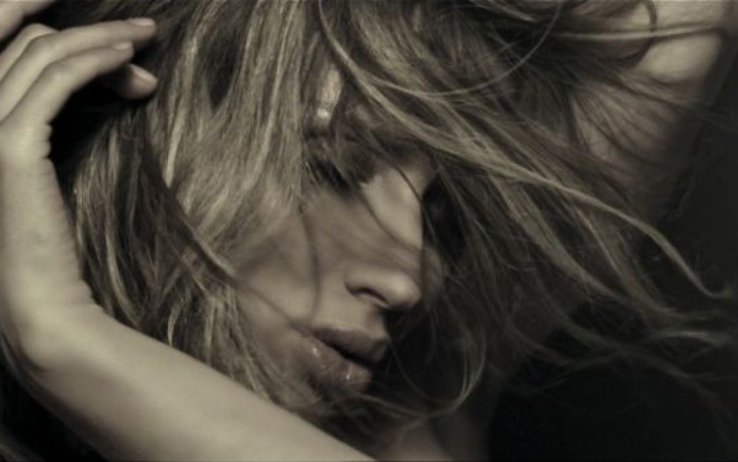 Співачка LOBODA представила новий кліп на пісню "Спасибо", зйомки якого проходили до і після пологів співачки. / © 