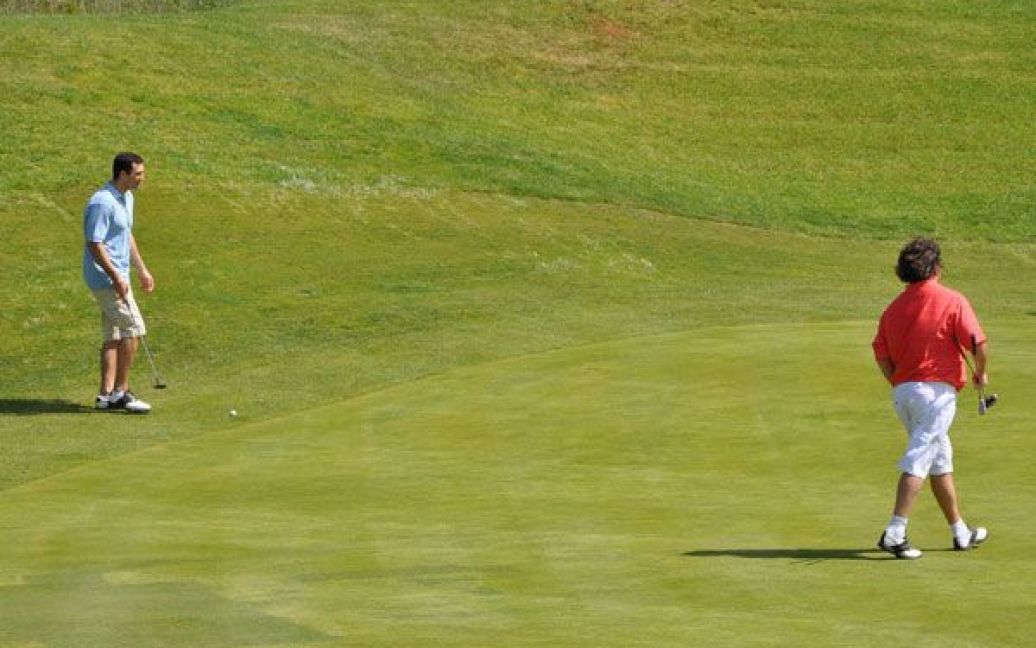 На острові Майорка відбулась гра у гольф між Володимиром Кличком і Валерієм Вареницею. / © klitschko.com