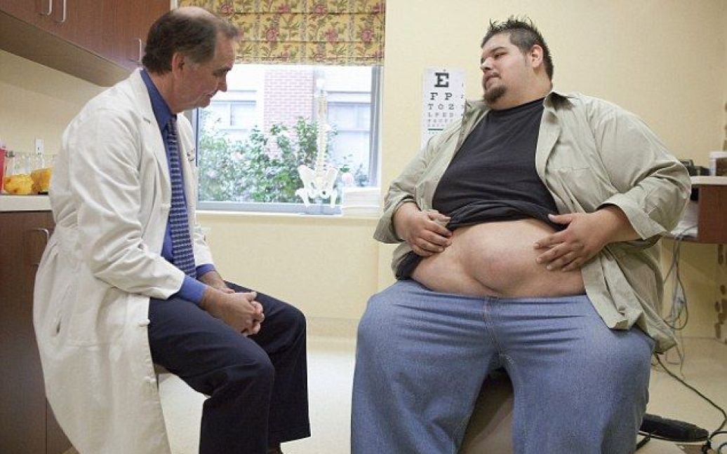 Всього за один рік американець схуд на 141 кг / © Daily Mail