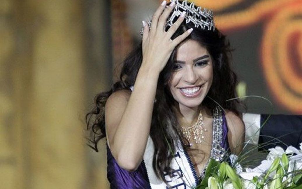 Ліван, Бейрут. 19-річна Яра Хурі Мікаель перемогла у конкурсі краси "Міс Ліван 2011", який провели в Бейруті. / © AFP