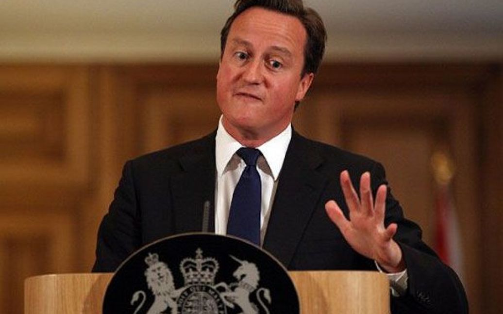 Великобританія, Лондон. Прем&#039;єр-міністр Великобританії Девід Кемерон звертається до представників ЗМІ під час прес-конференції на Даунінг-стріт, 10, в центрі Лондона. / © AFP