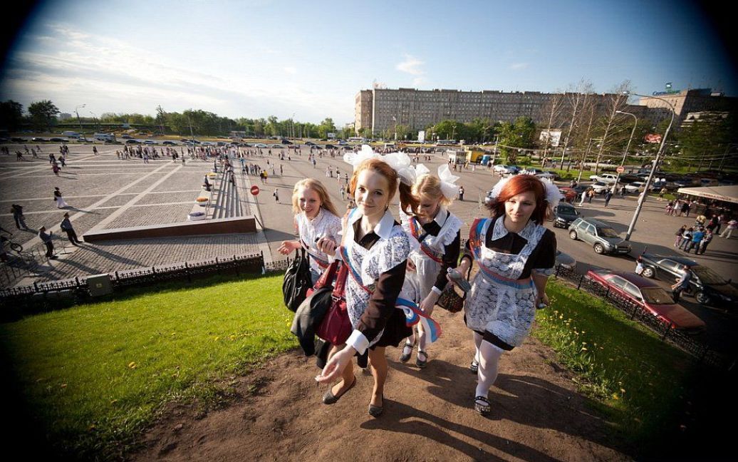 Російські випускники / © yuzilla.livejournal.com