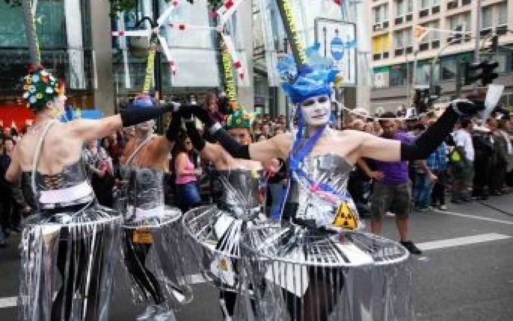 "Садо-мазо" гей-парад у Берліні очолив правлячий бургомістр / © AFP
