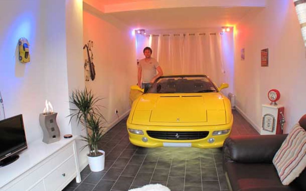 F355 Spider / © mirror.co.uk