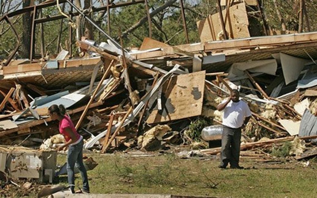 На півдні США лютують більше 200 торнадо, жертвами яких вже стали півсотні людей / © AFP