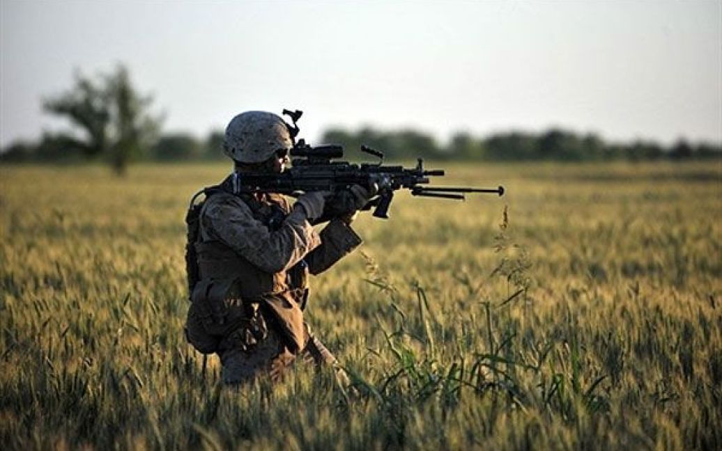 Афганістан, Сістані. Американський морський піхотинець бере участь у бойовій операції у Сістані, провінція Гільменд. / © AFP