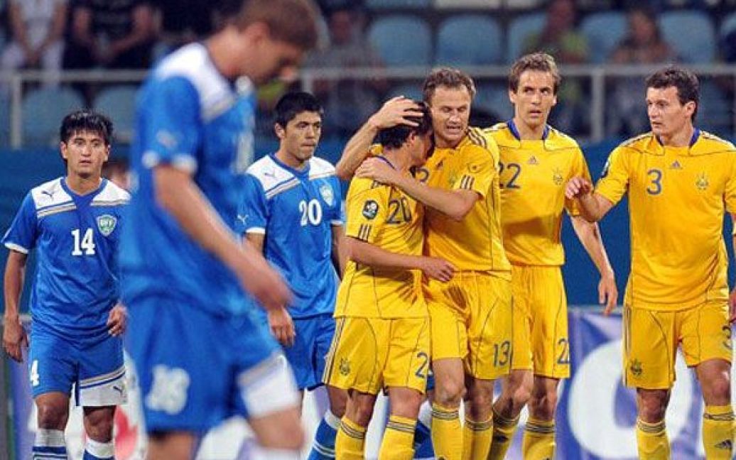 У товариському матчі збірна України обіграла збірну Узбекистану з рахунком 2:0. / © AFP