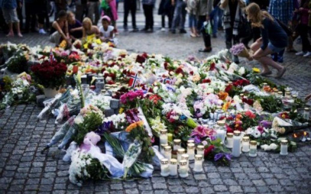 Норвегія шокована подвійним терактом 22 липня: жертвами вибуху в Осло і бійні в молодіжному таборі стали понад 90 людей, десятки поранені. / © AFP