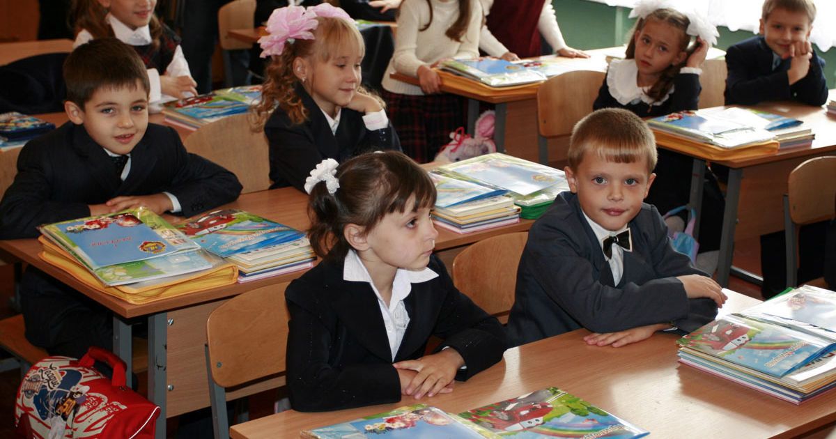 Підготовка до 1 вересня обійдеться батькам у середньому в 2 тисячі гривень на дитину