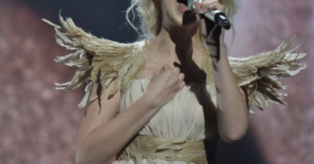 Міка Ньютон з піснею "Angel" зайняла на конкурсі "Євробачення-2011" четверте місце.