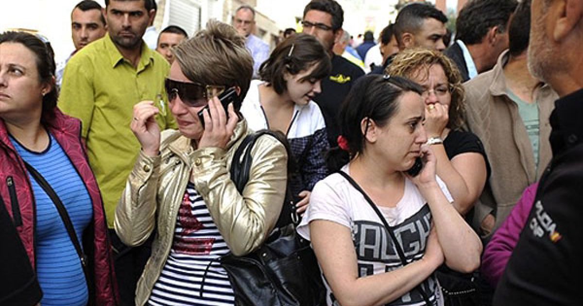 В Іспанії стався землетрус магнітудою 5,1, в результаті якого, за уточненними данними, загинули 10 людей, сотні отримали поранення. / © AFP