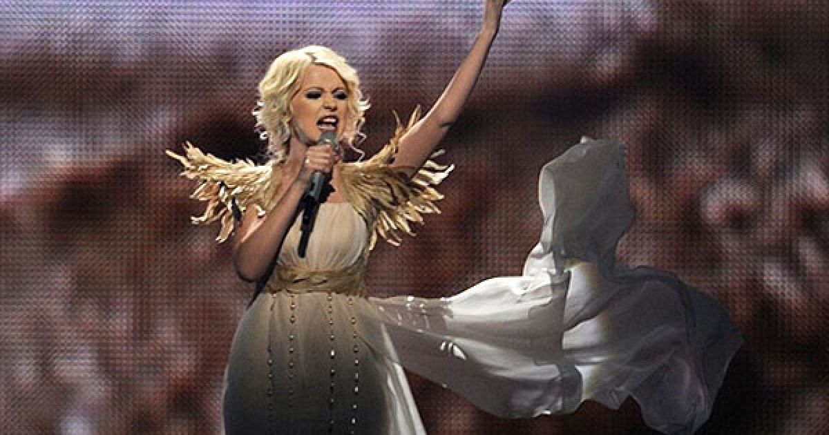 Українська співачка Міка Ньютон з піснею "Angel" вийшла у фінал пісенного конкурсу "Євробачення-2011". / © AFP