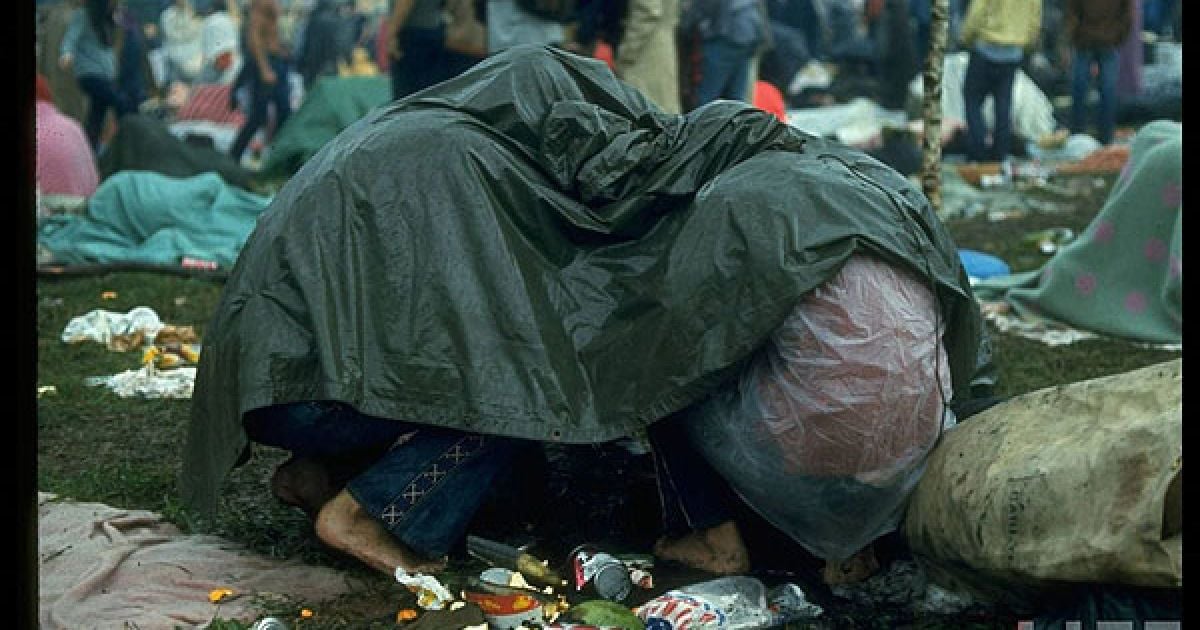 Журнал Life оприлюднив унікальні фотографії легендарного музичного фестивалю Вудсток, який відбувся у серпні 1969 року / © LIFE