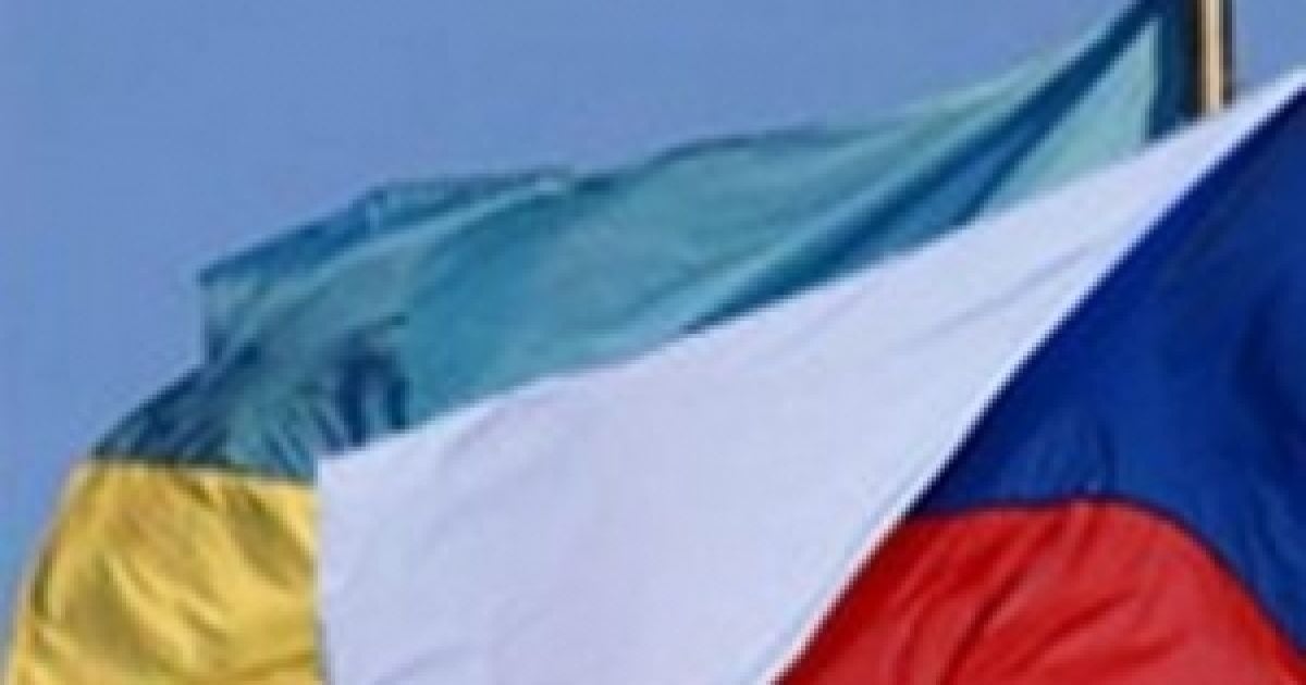 Офіційна прага ризикує нашкодити не лише українським заробітчанам, але й власній економіці