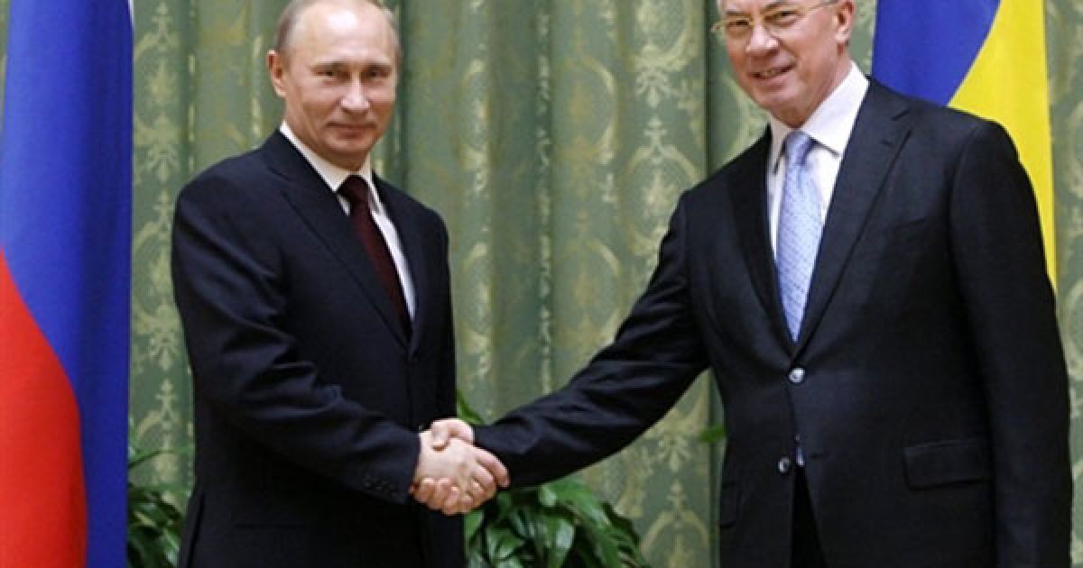 Прем&#039;єр-міністр Росії Володимир Путін зустрівся з прем&#039;єр-міністром Миколою Азаровим. / © AFP