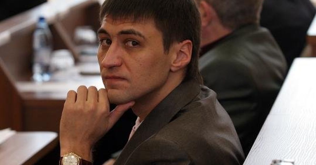 Журналістам показали Ландіка у віконце СІЗО