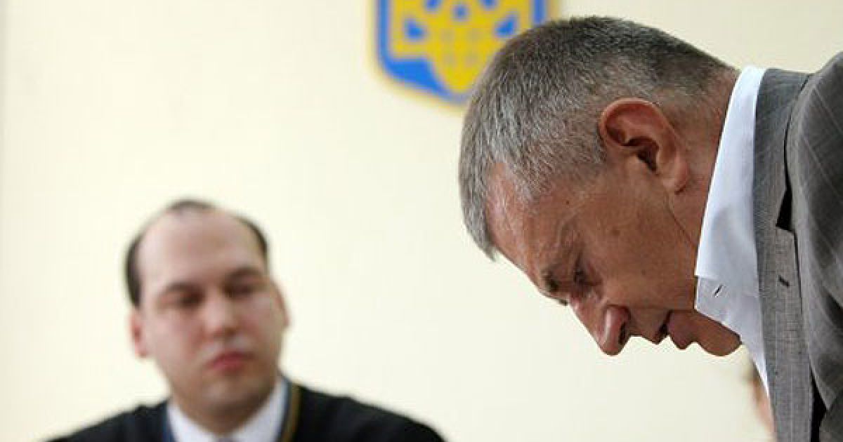 Суддя Сергій Вовк та адвокат Юрія Луценка Олексій Баганець / © УНІАН