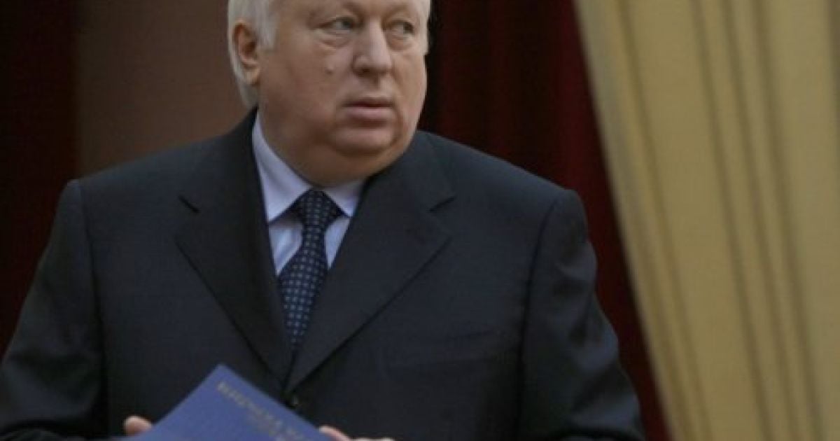 Віктор Пшонка заявив, що ніхто не переслідуватиме жителів Врадіївки