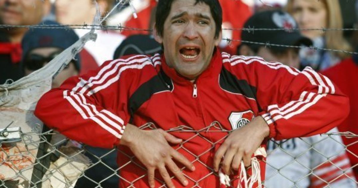 В Аргентині футбольні фанати спровокували масові безлади / © The Huffington Post