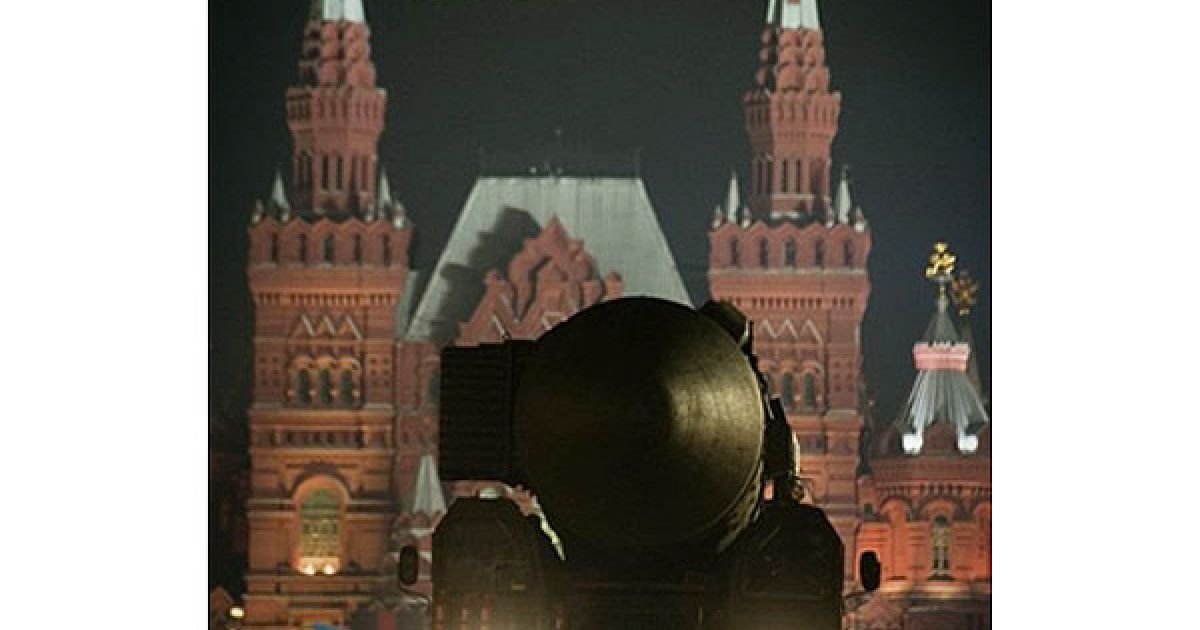 На Красній площі у Москві провели другу нічну репетицію параду Перемоги. / © AFP