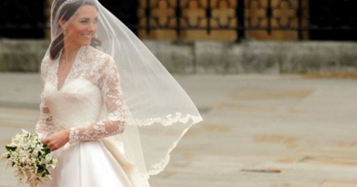 Кейт Міддлтон на весіллі була в сукні від Alexander McQueen