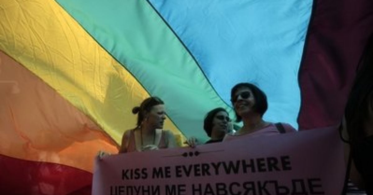 У п&#039;яти європейських країнах - Португалії, Австрії, Болгарії, Хорватії та Угорщині - пройшли масштабні гей-паради. / © AFP