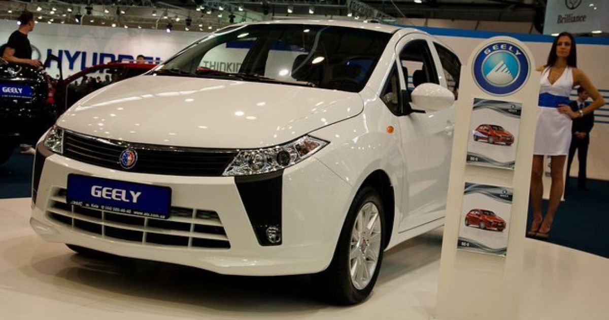 На 19-ому Міжнародному автосалоні SIA'2011 у Києві представлені 470 компаній з 20 країн світу. / © SIA