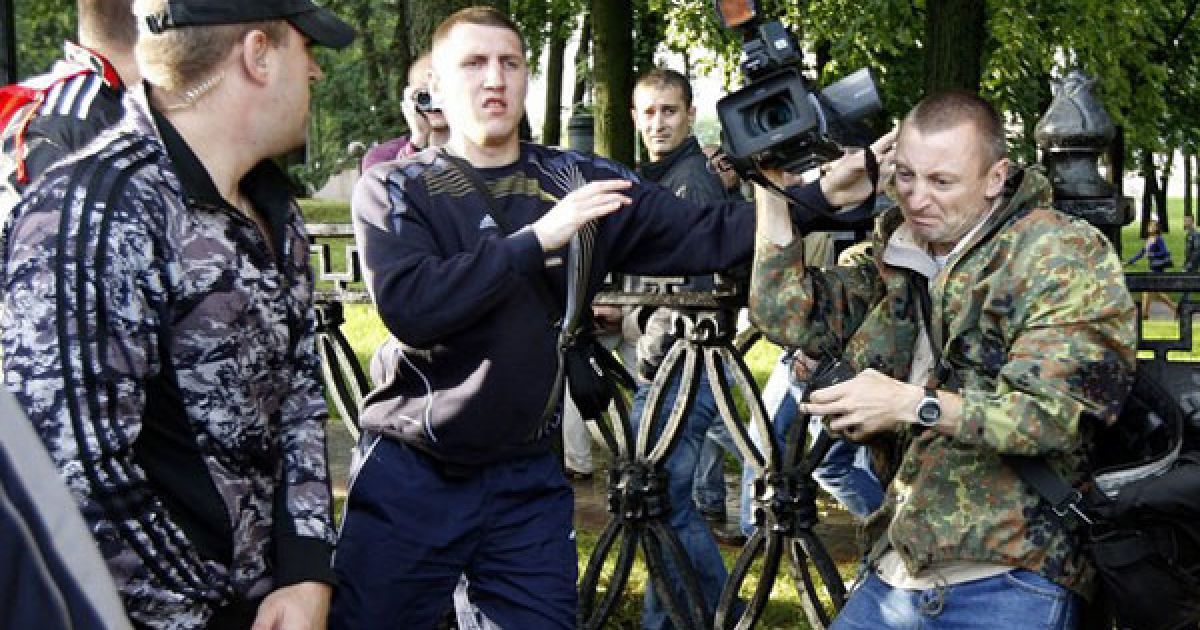У Мінську пройшла акція протесту, затримано більше 100 "мовчазних" опозиціонерів