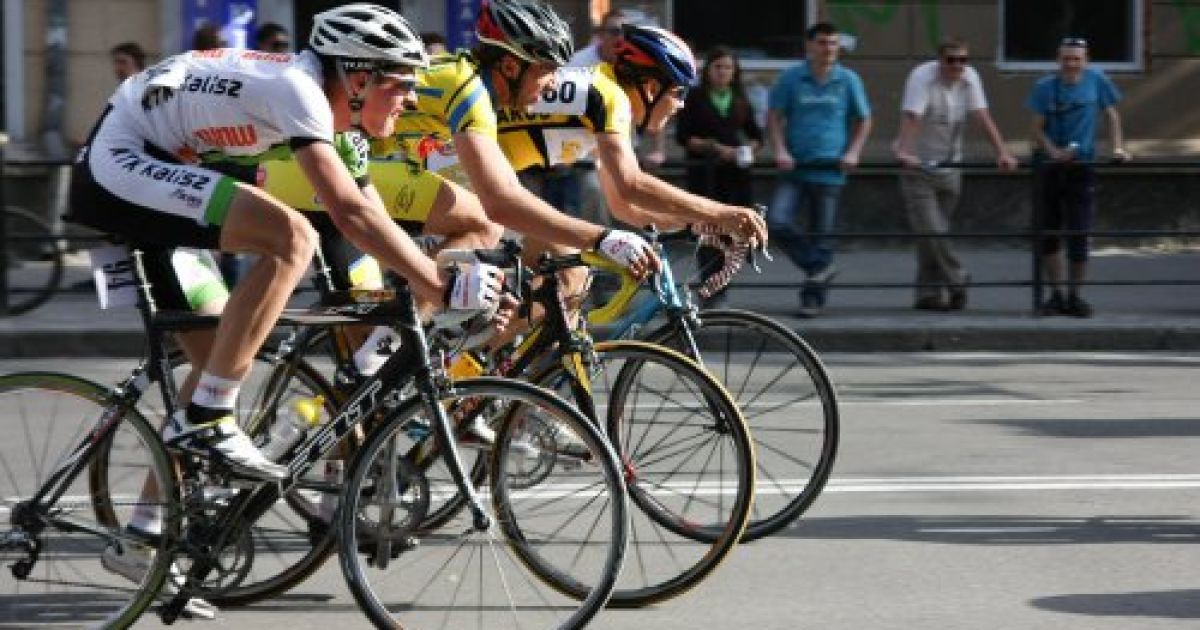 В Тернополі провели 55-ту міжнародну велогонку українсько-польської дружби / © УНІАН