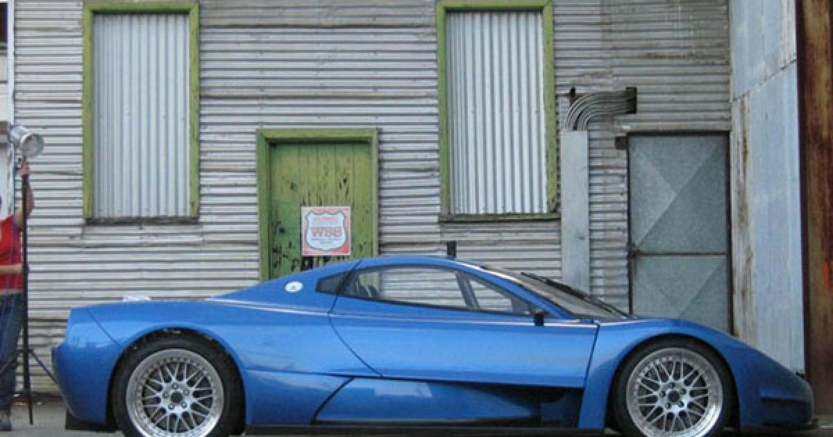 Карбоновий суперкар JP1 від Joss Developments може розвивати швидкість до 360 кілометрів на годину, має двигун об&rsquo;ємом 6,6 л і потужністю 507 кінських сил.