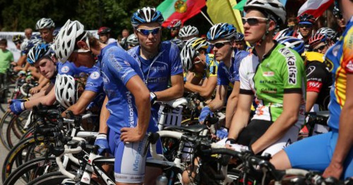 В Тернополі провели 55-ту міжнародну велогонку українсько-польської дружби / © УНІАН