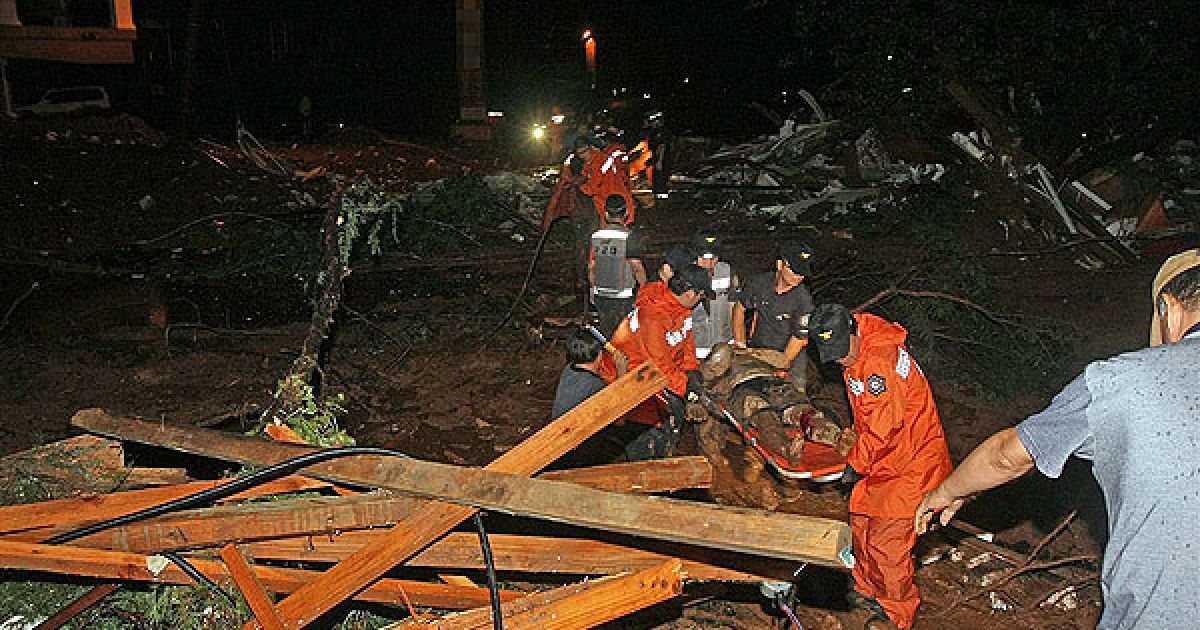 Південна Корея потерпає від зсувів та проливних дощів / © AFP