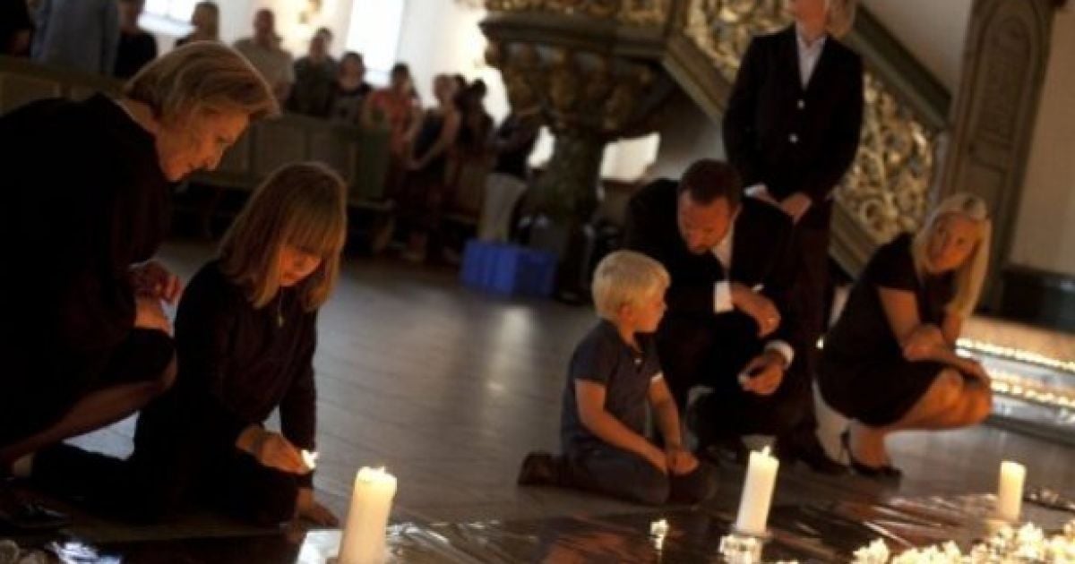 Норвегія шокована подвійним терактом 22 липня: жертвами вибуху в Осло і бійні в молодіжному таборі стали понад 90 людей, десятки поранені. / © AFP